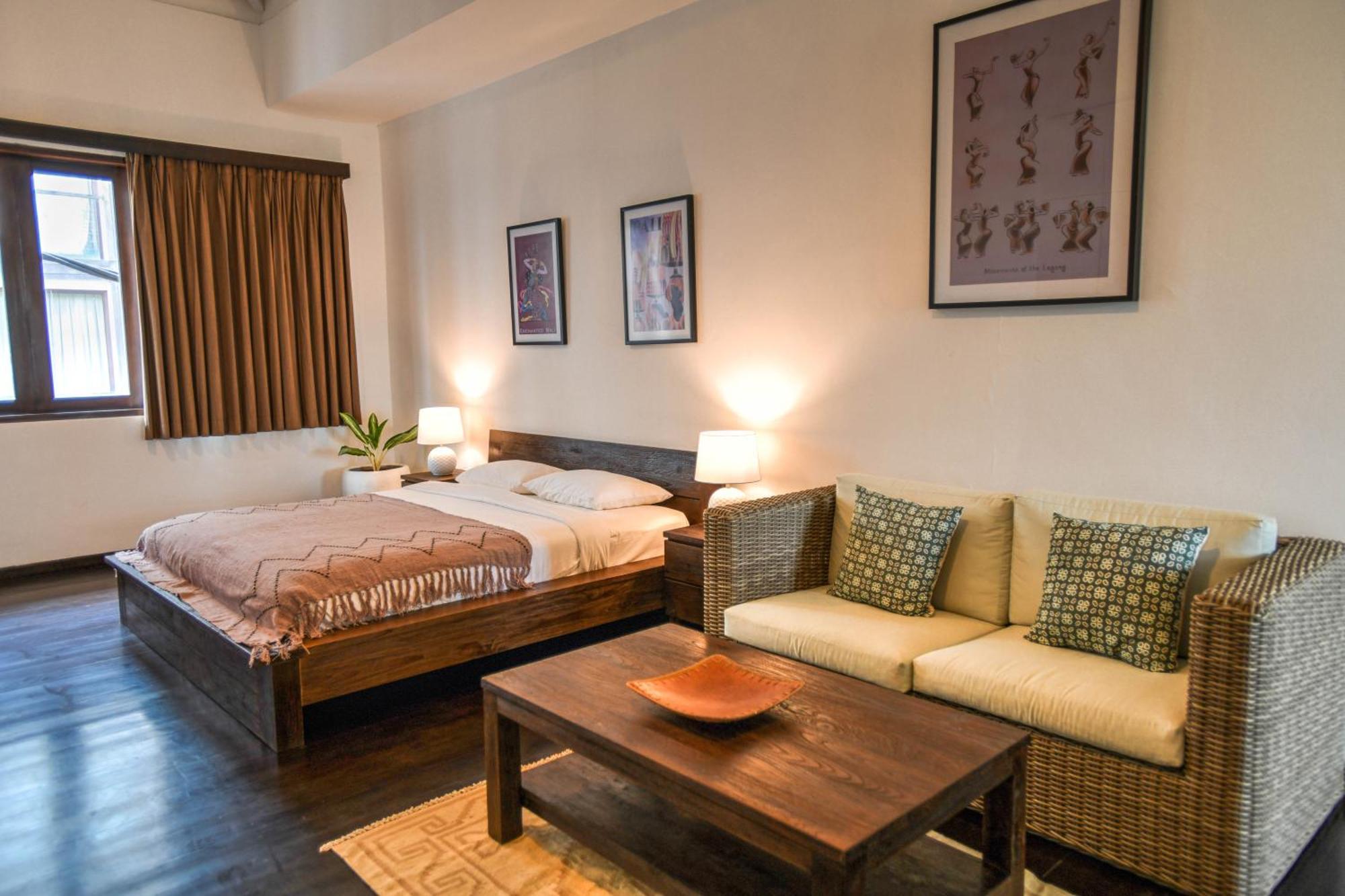 Melo Suites Hotel Seminyak Exterior foto