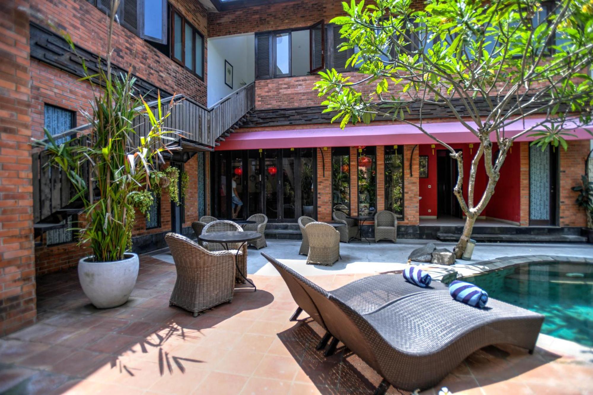 Melo Suites Hotel Seminyak Exterior foto